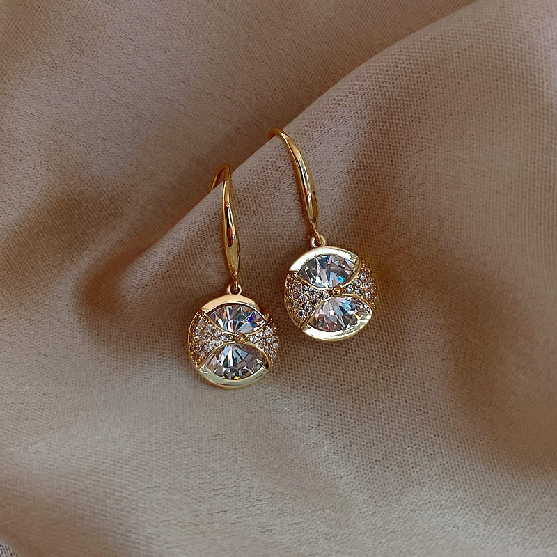 Vintage Rhinestone Crystal Moon Planet Pearl Zircon Earring