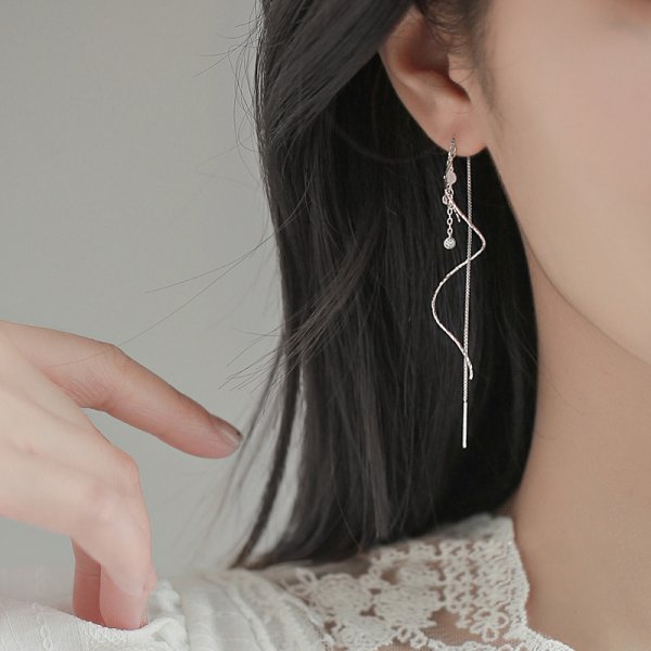 Geometric Long Tassel Drop Earring  Flower Leaf