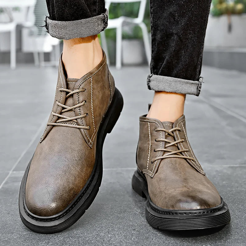 Classic casual leather men boots lace up outdoor walking shoes