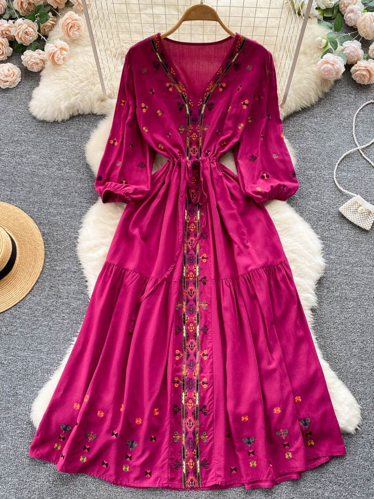 Bohemian Retro Ethnic Style Embroidery V-neck A-line Dress