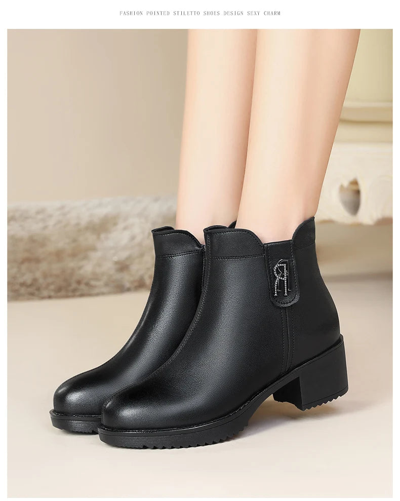 Women Snow Genuine Leather Large Size Ankle Boots