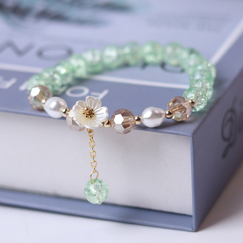 Crystal Flower Cubic Zirconia Pendant Bracelet