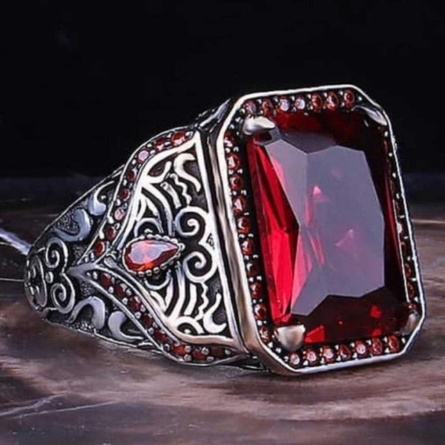 Retro Ancient Silver Color Carved Ring