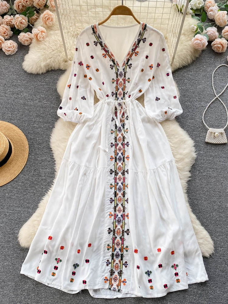 Bohemian Retro Ethnic Style Embroidery V-neck A-line Dress