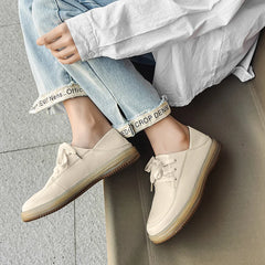 Cowhide Leather Footwear Women Soft-soled Sneakers