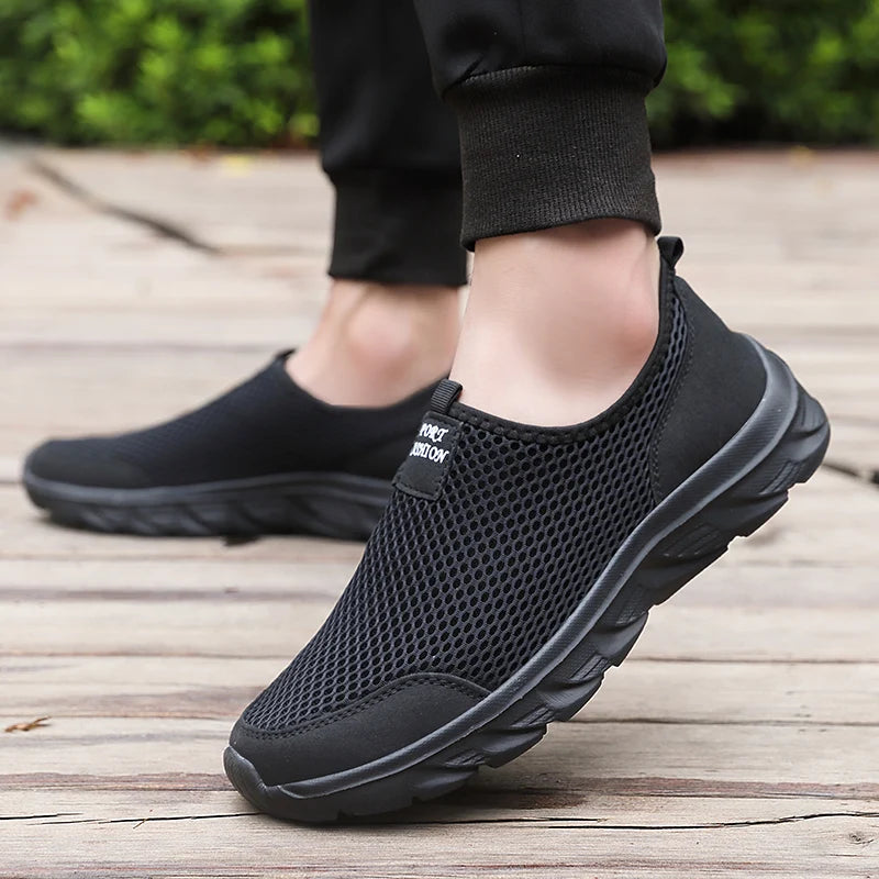 Men Shoes Summer Breathable Soft Lightweight Walking Casual