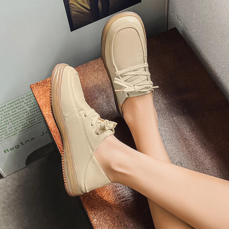 Cowhide Leather Footwear Women Soft-soled Sneakers