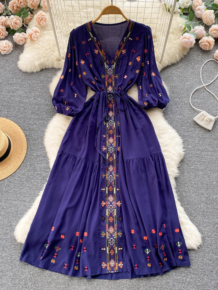 Bohemian Retro Ethnic Style Embroidery V-neck A-line Dress