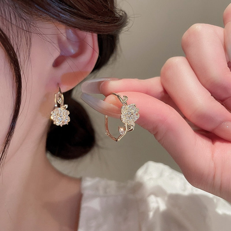 Fashion Zircon Tulip Flower Pearl Stud Earrings