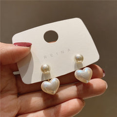 Trendy Vintage Heart Earring Women Classic  Stud Earrings