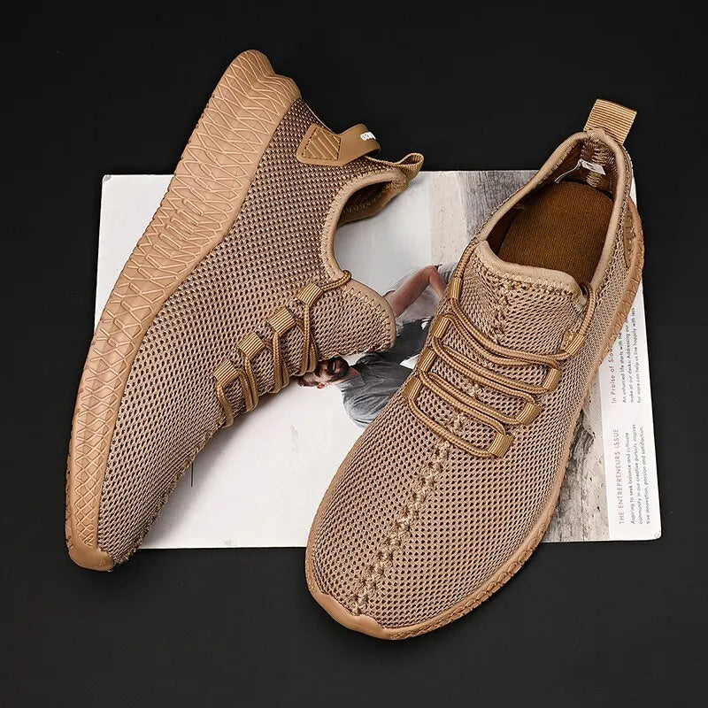 Breathable Mesh Men Shoes Trendy Lightweight Walking Flats Plus Size