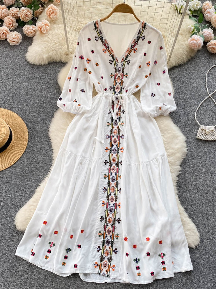 Bohemian Retro Ethnic Style Embroidery V-neck A-line Dress