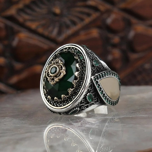 Retro Ancient Silver Color Carved Ring