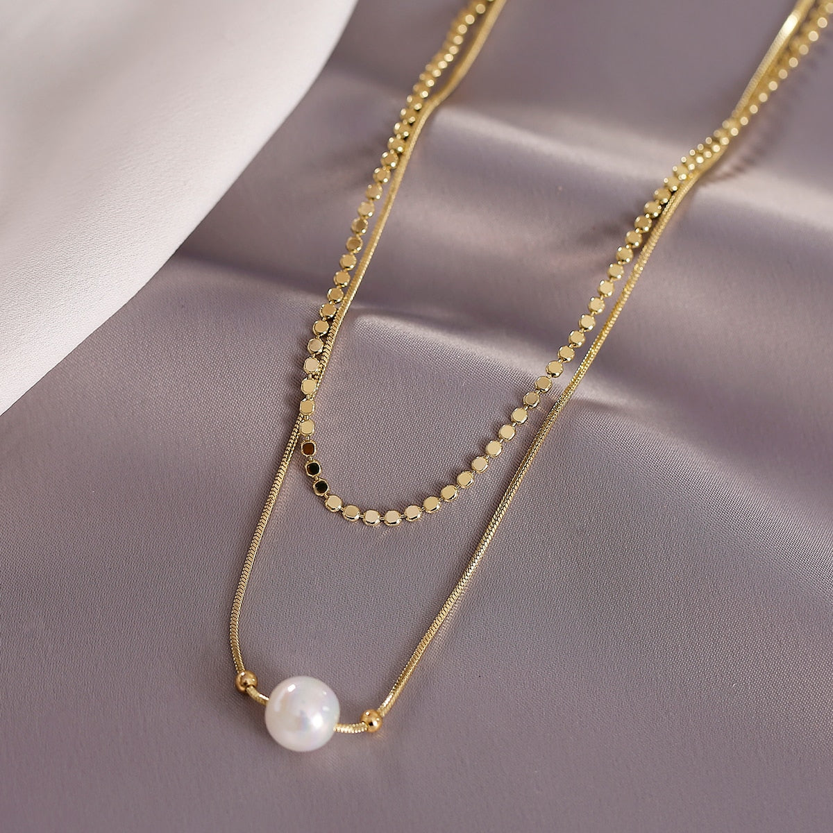 Style Elegant Magic Pearl Pendant Double-layer Metal Necklace