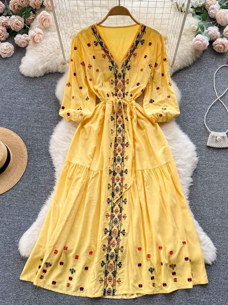 Bohemian Retro Ethnic Style Embroidery V-neck A-line Dress